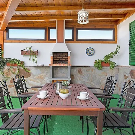 La Casona Holiday home